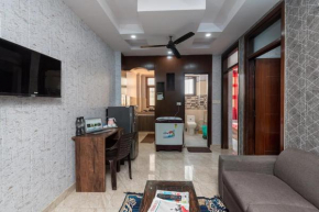 103 Cozy Flats Bnb 2 BHK Flat,Near Airport Delhi